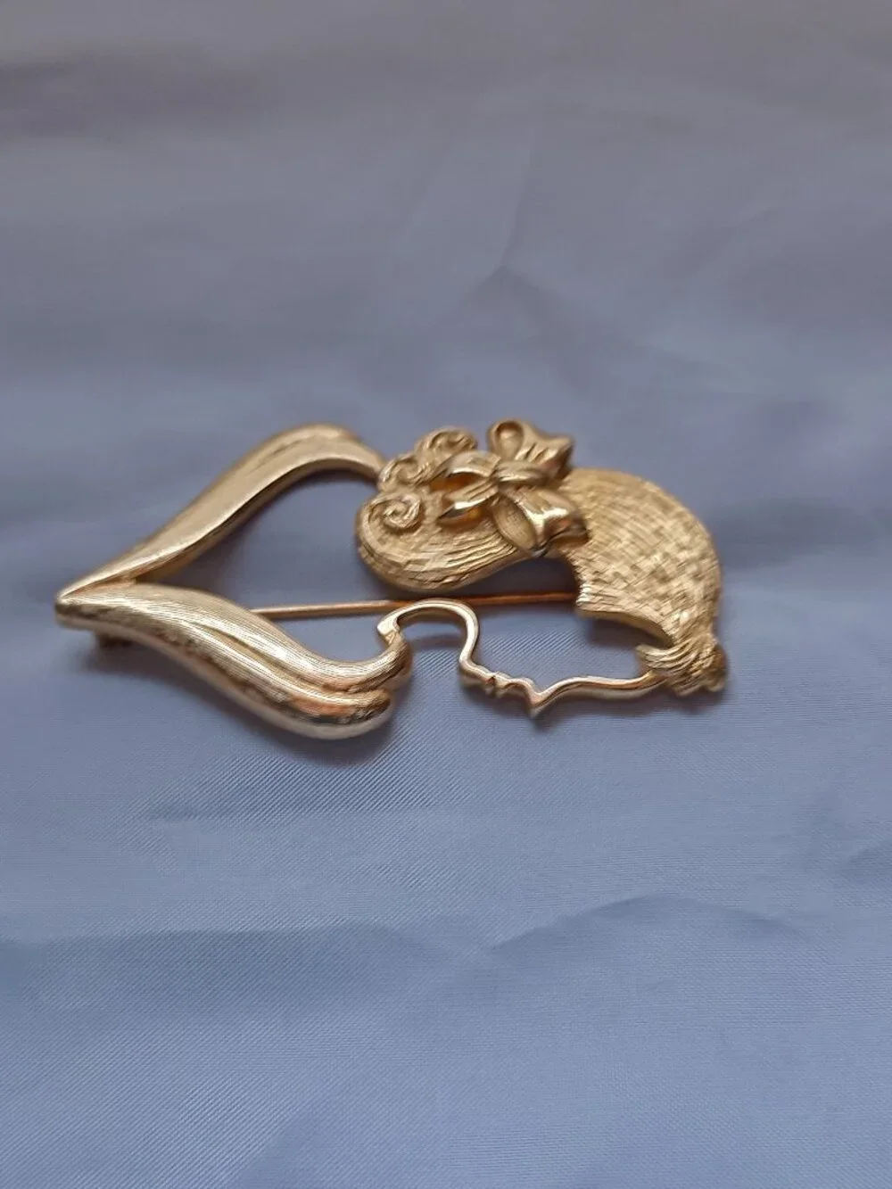 Lady Remington Silhouette Brooch